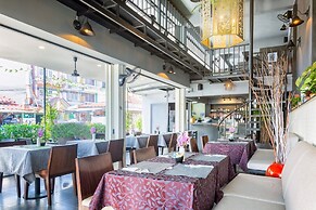 The Beach Cha Am Suite