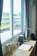 The Beach Cha Am Suite