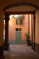 La Rosa Scarlatta Atelier