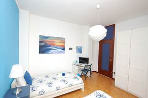 La Rosa Scarlatta Broseta