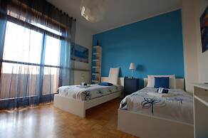 La Rosa Scarlatta Broseta