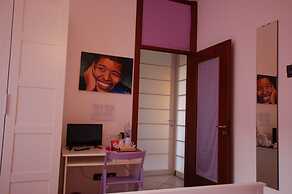 La Rosa Scarlatta Broseta