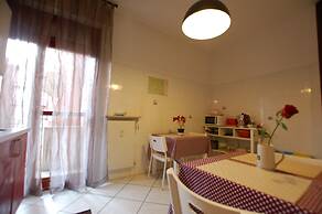 La Rosa Scarlatta Broseta