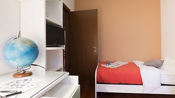 JOIVY Warm Family Flat