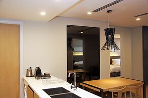 188 Private Suites by Subhome