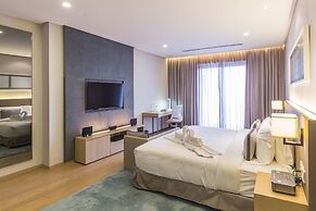 188 Private Suites by Subhome