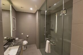 188 Private Suites by Subhome