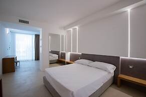 Seven Suite