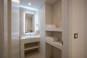Seven Suite