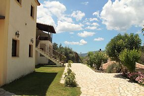 Piges Hotel at Acheron Springs