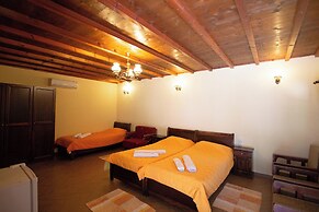 Piges Hotel at Acheron Springs