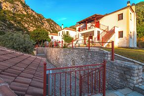 Piges Hotel at Acheron Springs