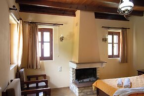 Piges Hotel at Acheron Springs