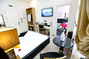 EscapeSuite Domus Collection