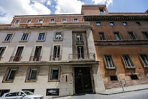 EscapeSuite Domus Collection