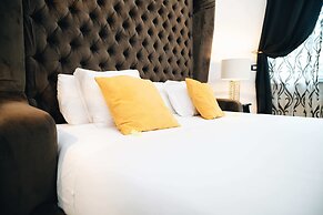 EscapeSuite Domus Collection