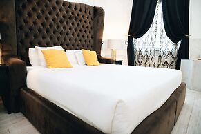 EscapeSuite Domus Collection