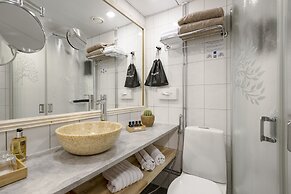 Hotel Haaga Central Park