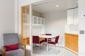 Hotel Haaga Central Park