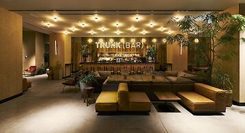 TRUNK (HOTEL) CAT STREET