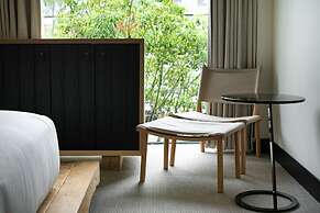 TRUNK (HOTEL) CAT STREET