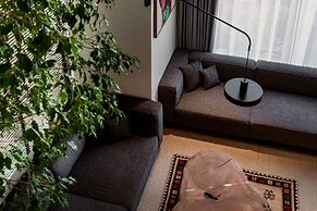 TRUNK (HOTEL) CAT STREET