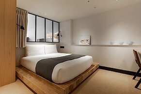 TRUNK (HOTEL) CAT STREET