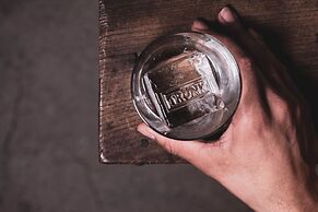 TRUNK (HOTEL) CAT STREET