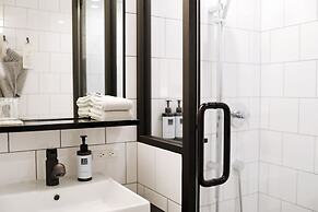 TRUNK (HOTEL) CAT STREET