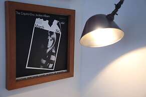 TRUNK (HOTEL) CAT STREET