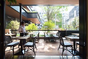 TRUNK (HOTEL) CAT STREET