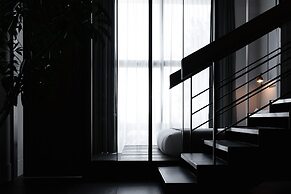 TRUNK (HOTEL) CAT STREET