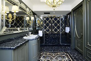Ambassadori Hotel Tbilisi