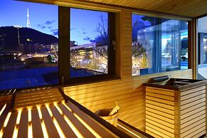 Ambassadori Hotel Tbilisi