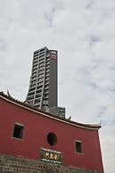 citizenM Taipei North Gate