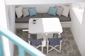 Ploes Seaside Houses