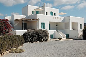 Ploes Seaside Houses