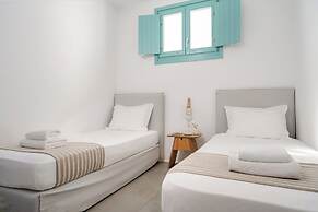 Ploes Seaside Houses