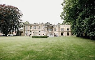 The Old Lodge