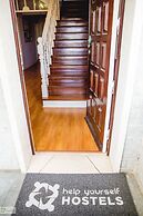 Help Yourself Hostels Carcavelos Coast