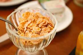 Howard Johnson by Wyndham Escobar Hotel