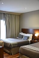 Howard Johnson by Wyndham Escobar Hotel