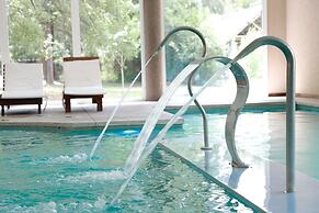 Howard Johnson by Wyndham Escobar Hotel