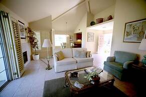 4 Seasons at Desert Breezes