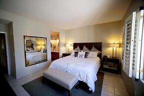 4 Seasons at Desert Breezes