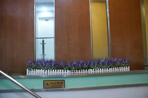 Yixin Business Hotel