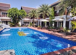 Vang Vieng Savanh Sunset view resort