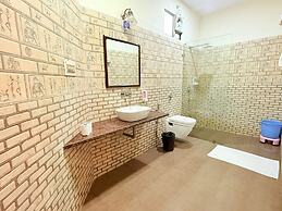 Raj Palace Resort