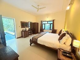 Raj Palace Resort