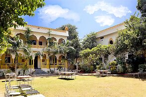Raj Palace Resort